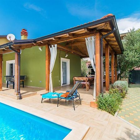 Holiday Home Tanja Πούλα Εξωτερικό φωτογραφία