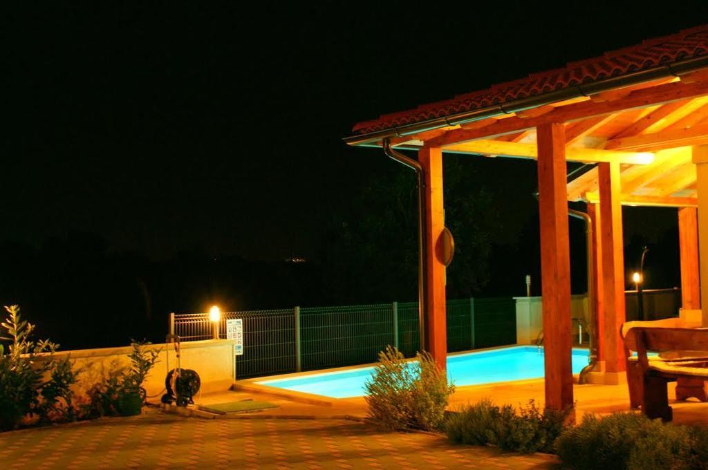 Holiday Home Tanja Πούλα Δωμάτιο φωτογραφία